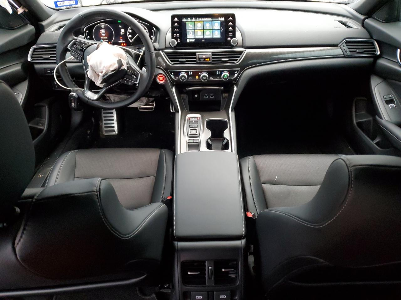 2022 Honda Accord - Image 8