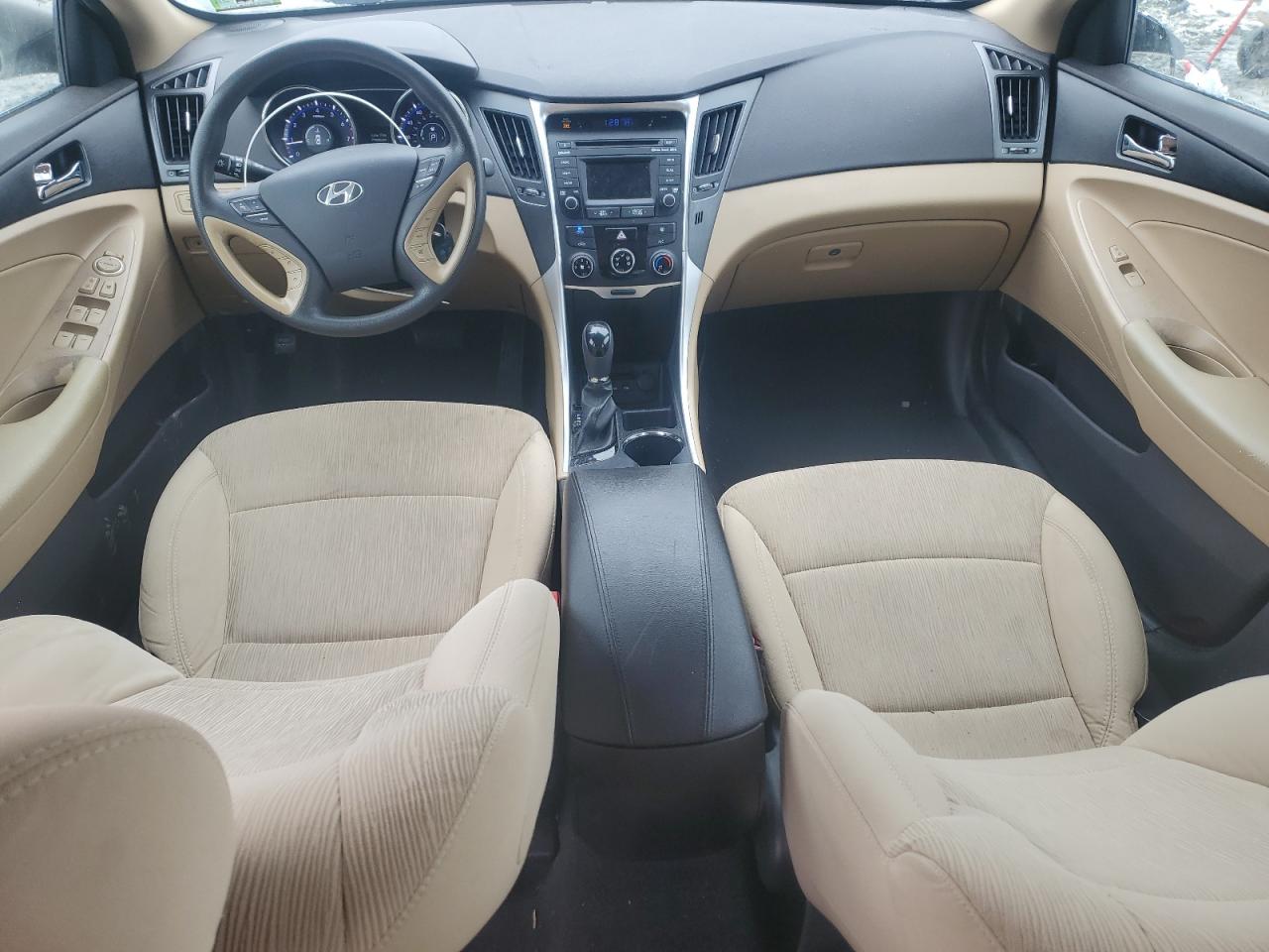 2014 Hyundai Sonata - Image 8
