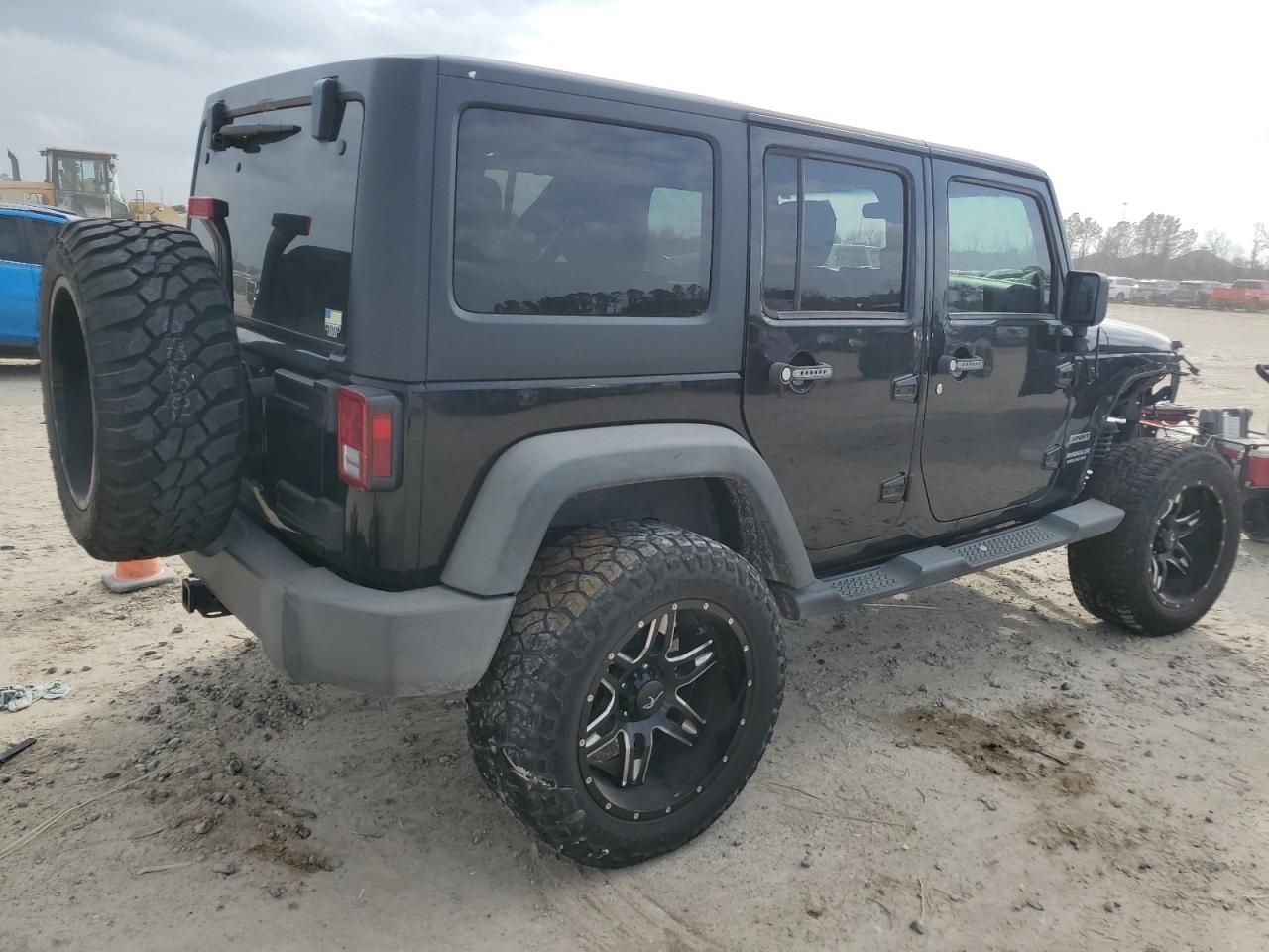 2012 Jeep Wrangler - Image 3