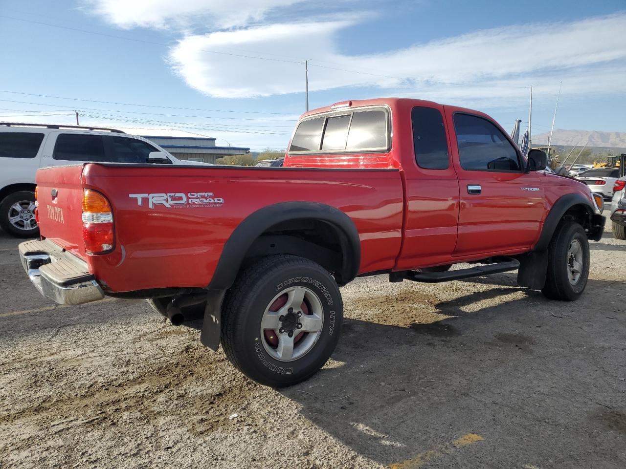 2004 Toyota Tacoma - Image 3