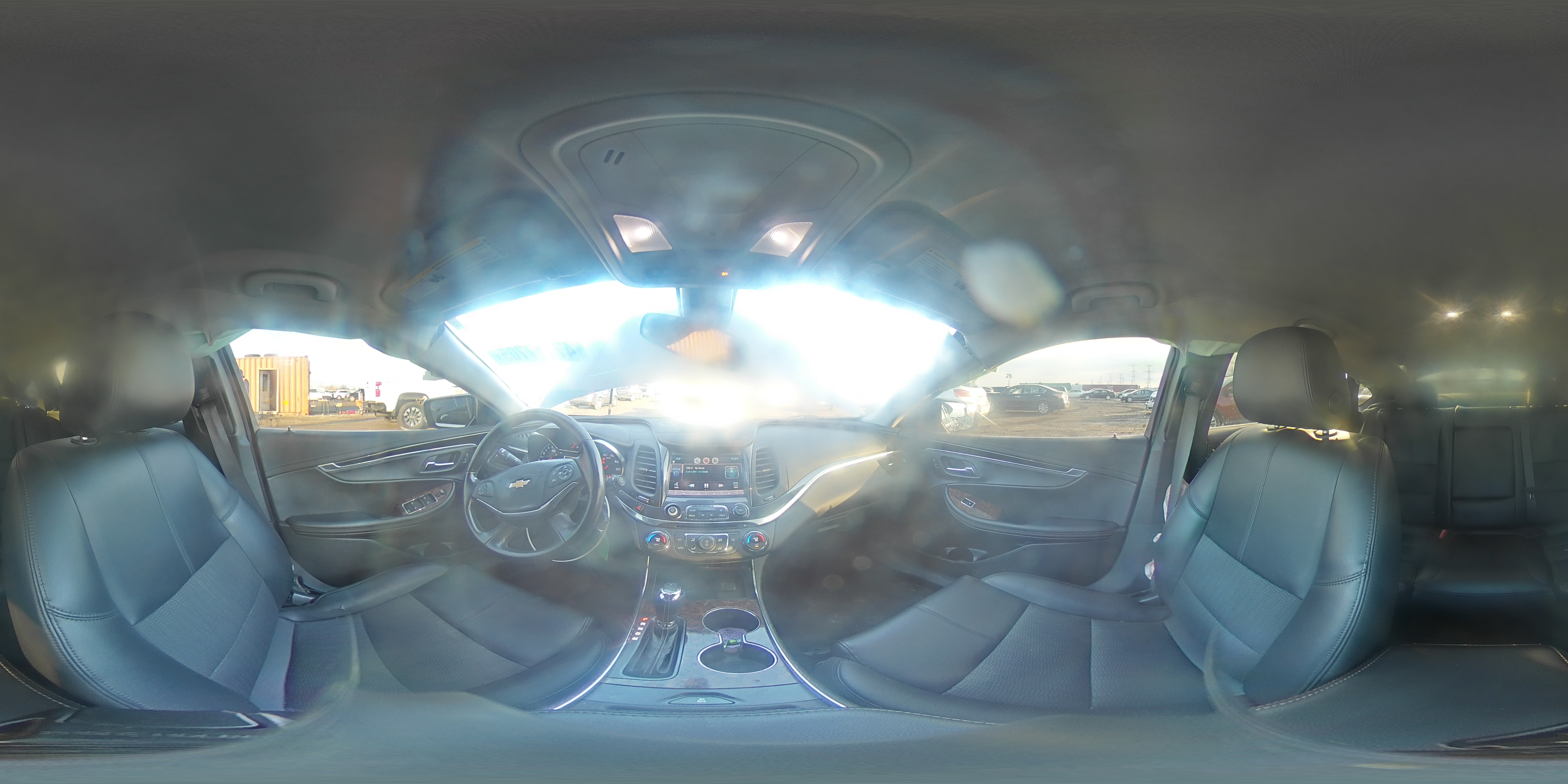 2015 Chevrolet Impala - Image 13