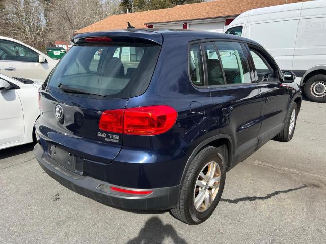 Parquets VOLKSWAGEN TIGUAN 2012 Granatowy