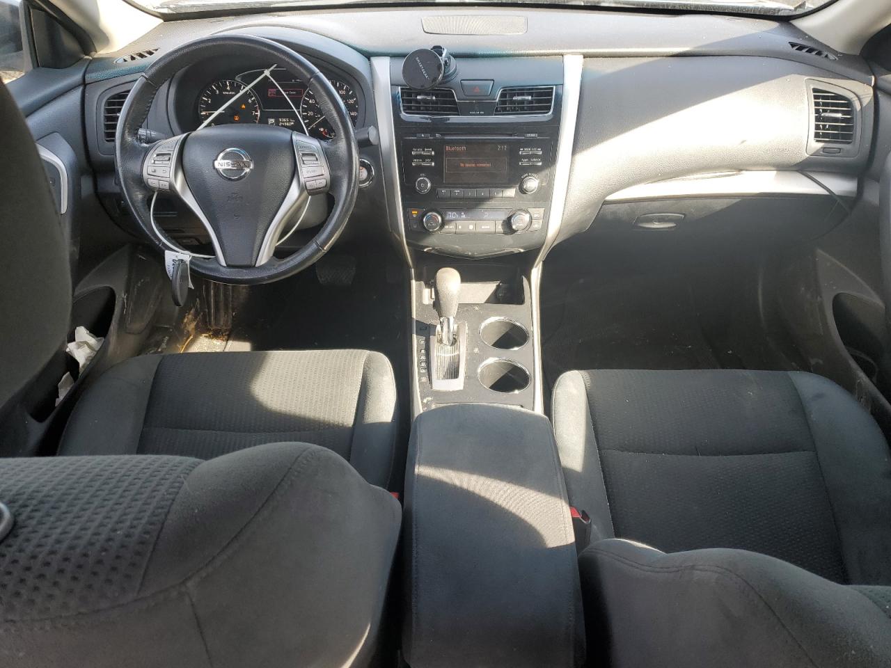 2015 Nissan Altima - Image 8