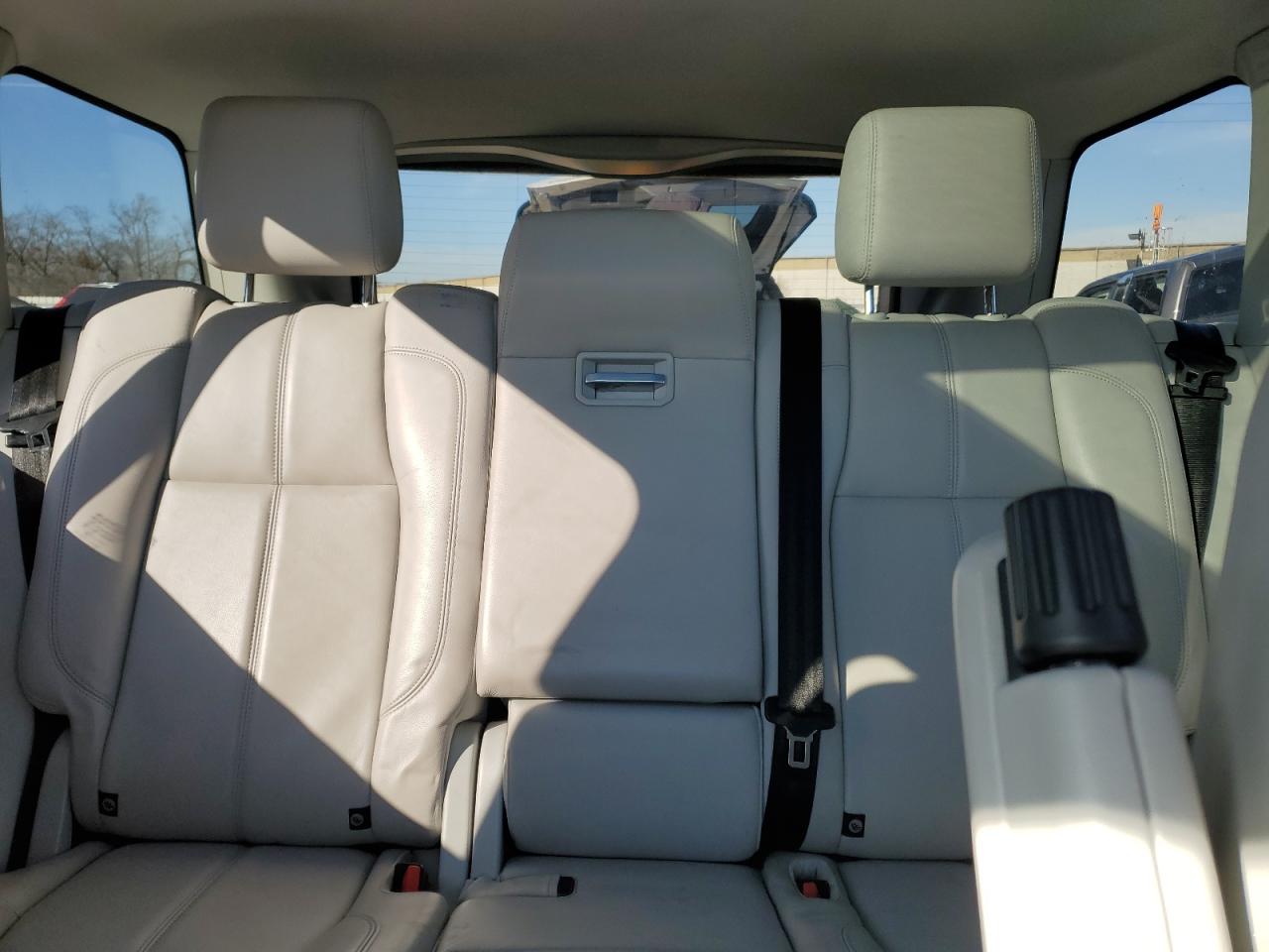 2017 Land Rover Range Rover - Image 10