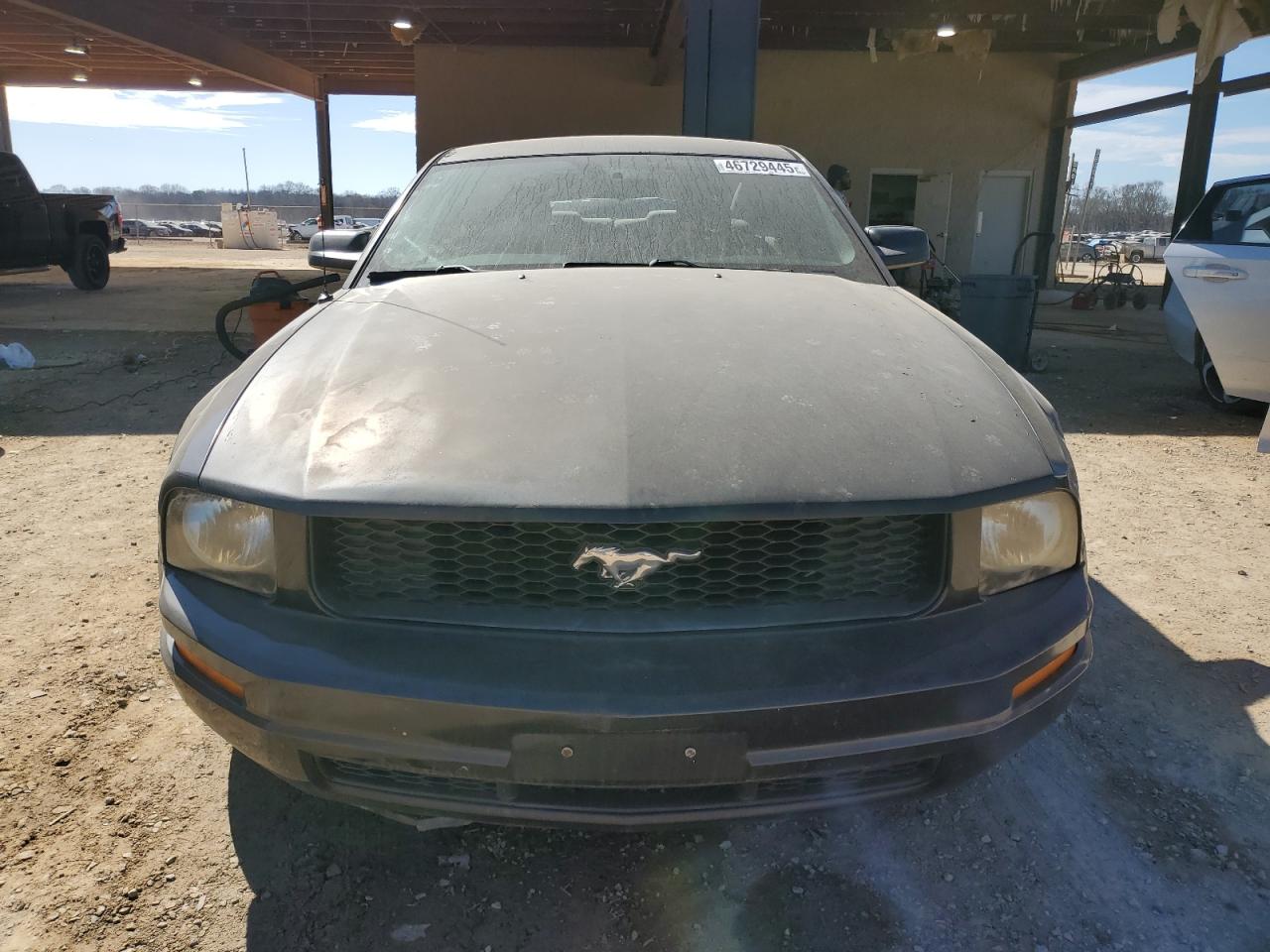 2007 Ford Mustang - Image 5