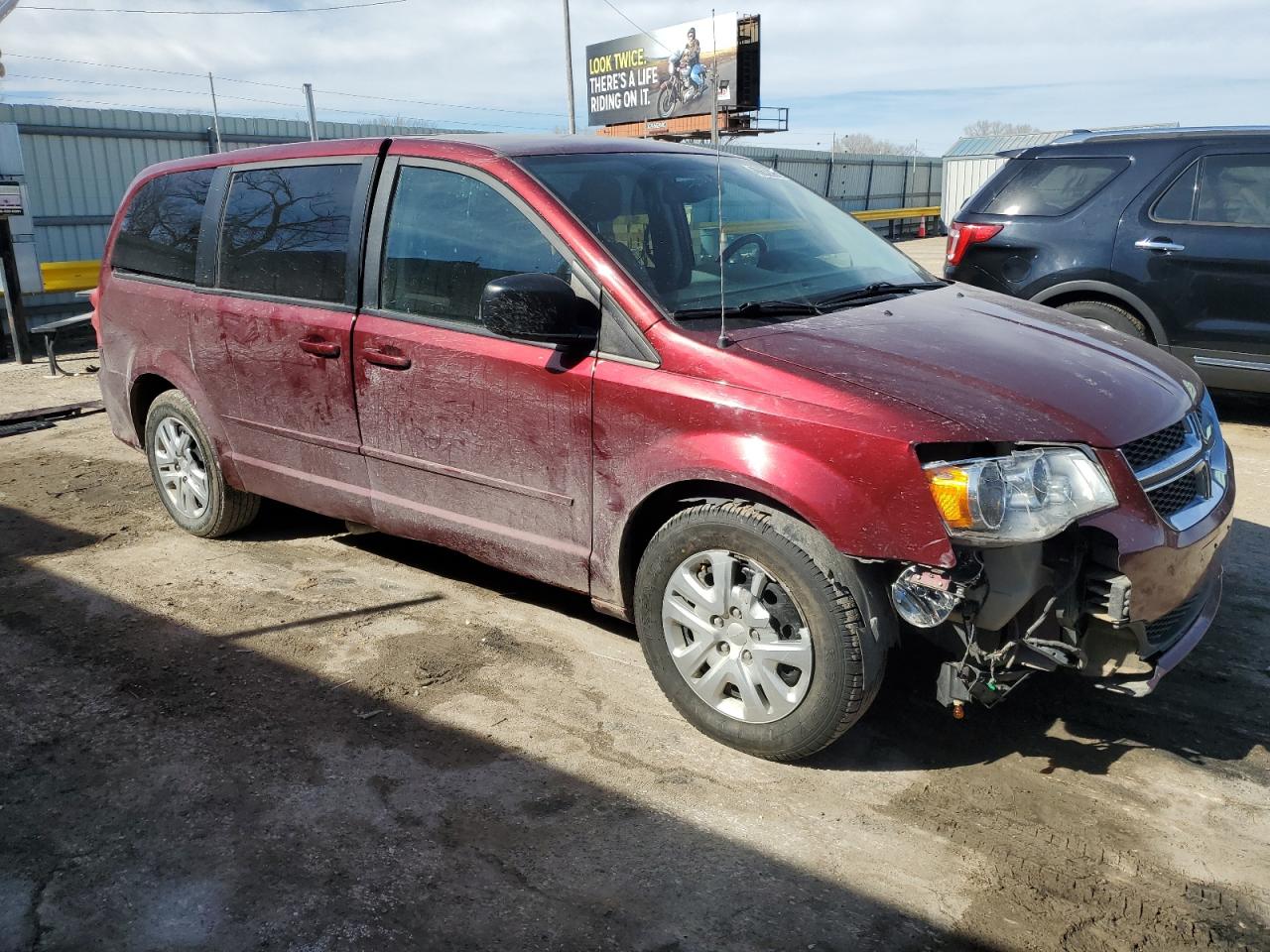 2017 Dodge Caravan - Image 4