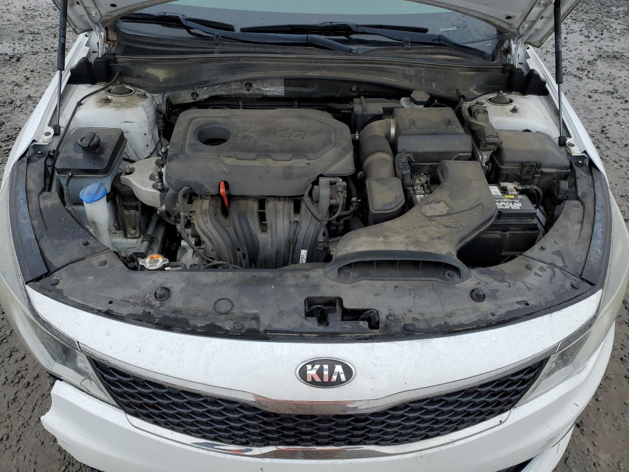 2017 Kia Optima - Image 13