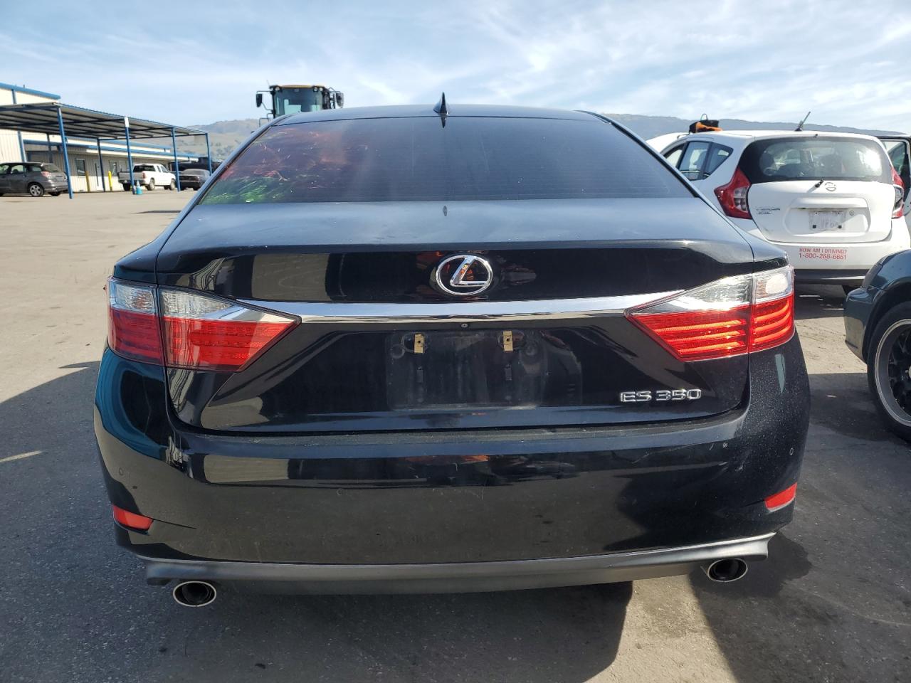 2015 Lexus ES - Image 6