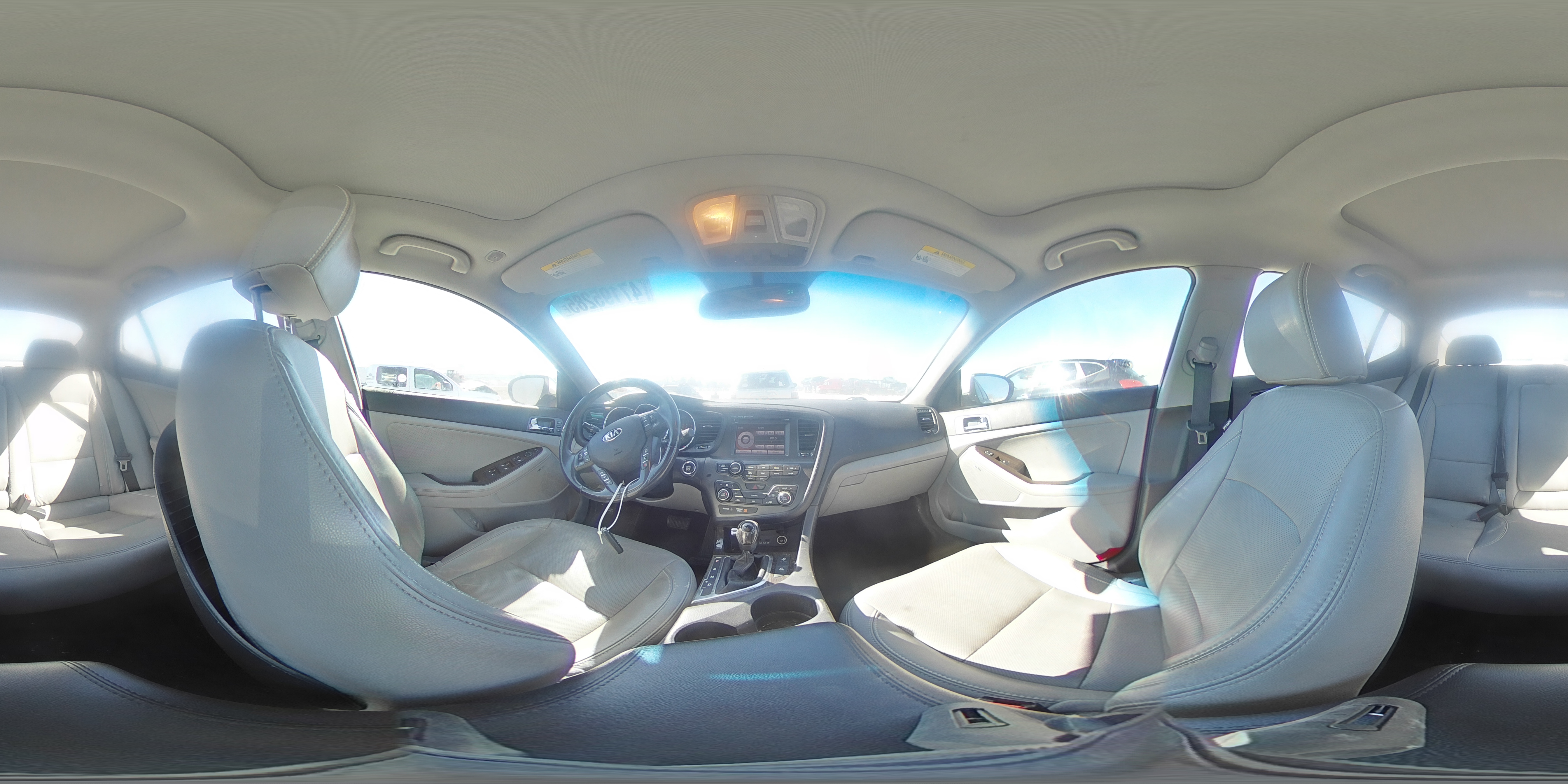 2013 Kia Optima - Image 13