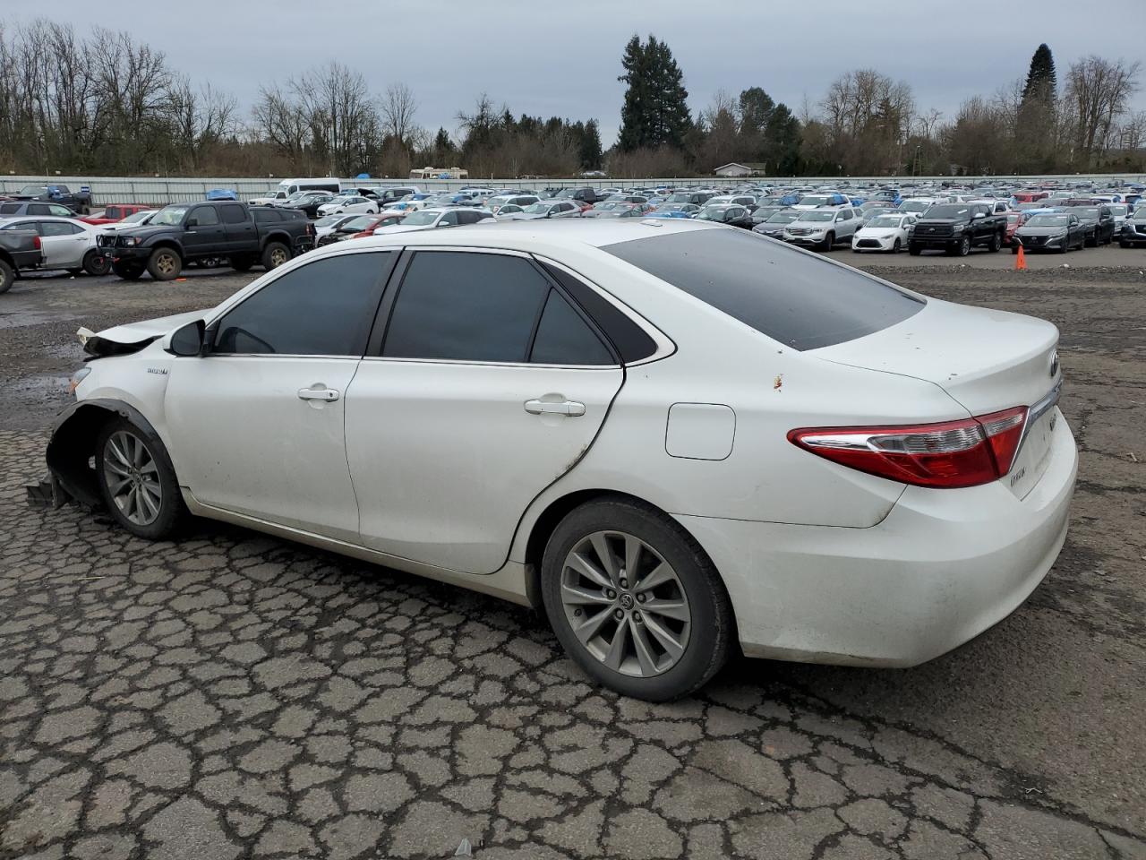 2016 Toyota Camry - Image 2