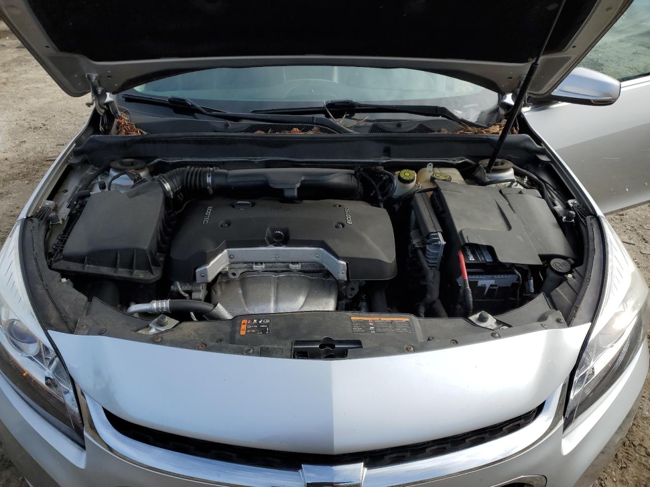 2016 Chevrolet Malibu - Image 13