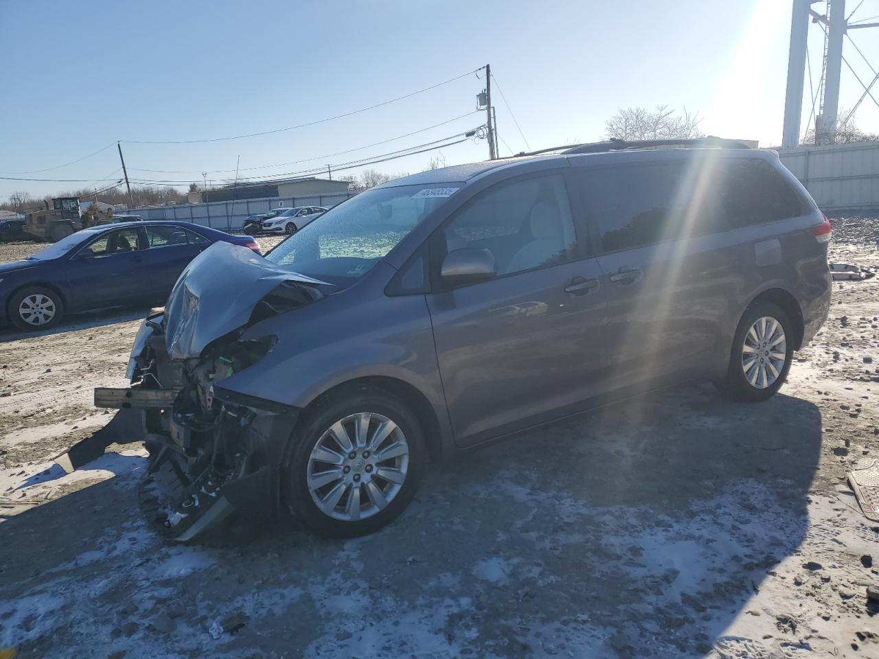 2011 Toyota Sienna - Image 1