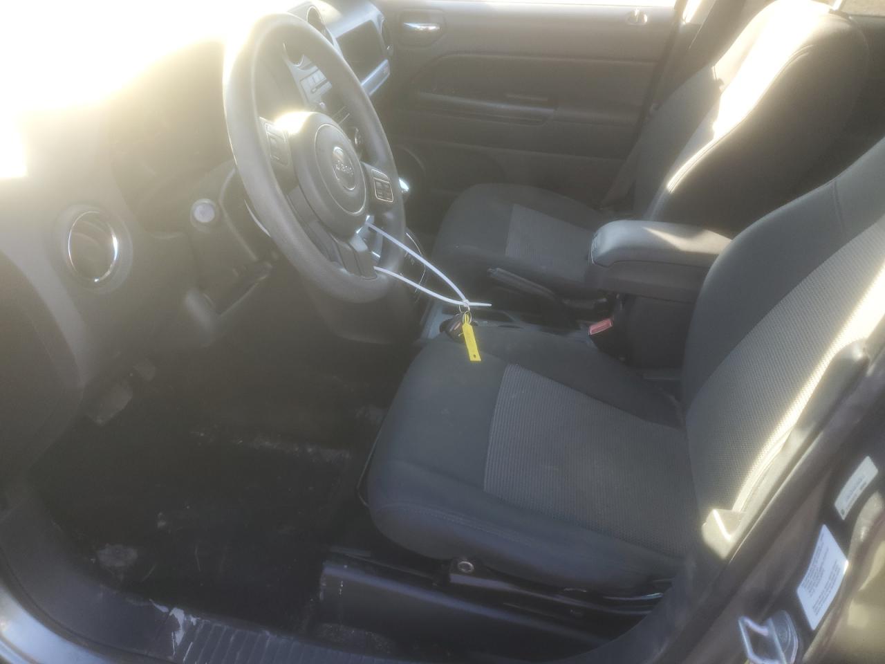 2014 Jeep Compass - Image 7