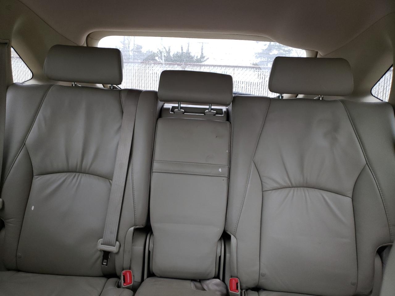 2007 Lexus RX - Image 10