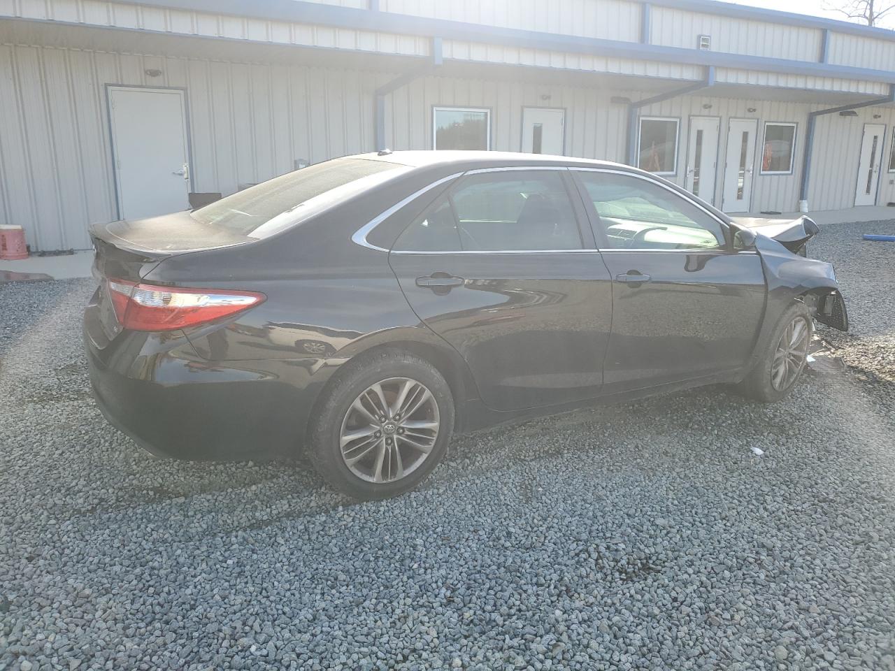 2016 Toyota Camry - Image 3
