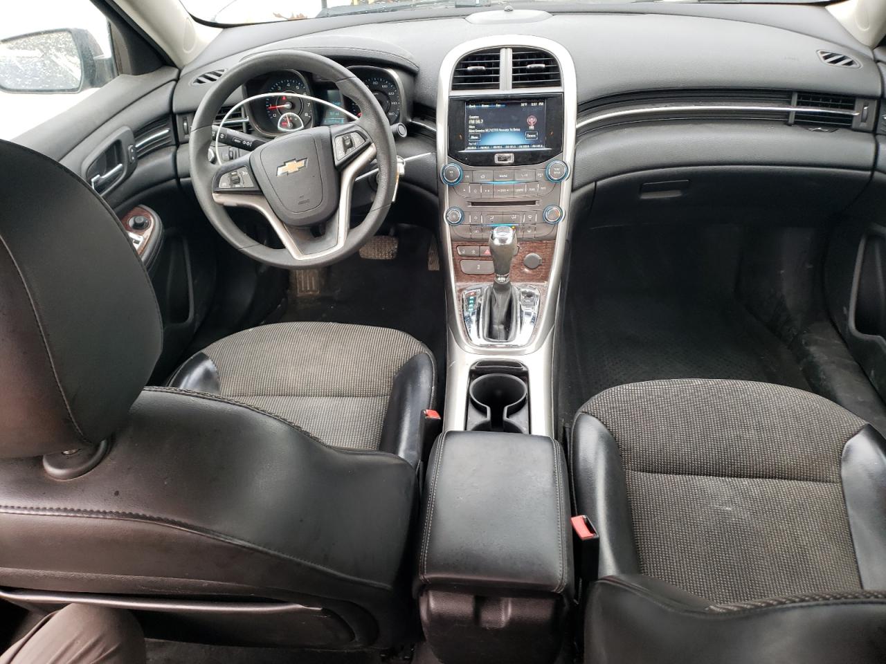 2013 Chevrolet Malibu - Image 8