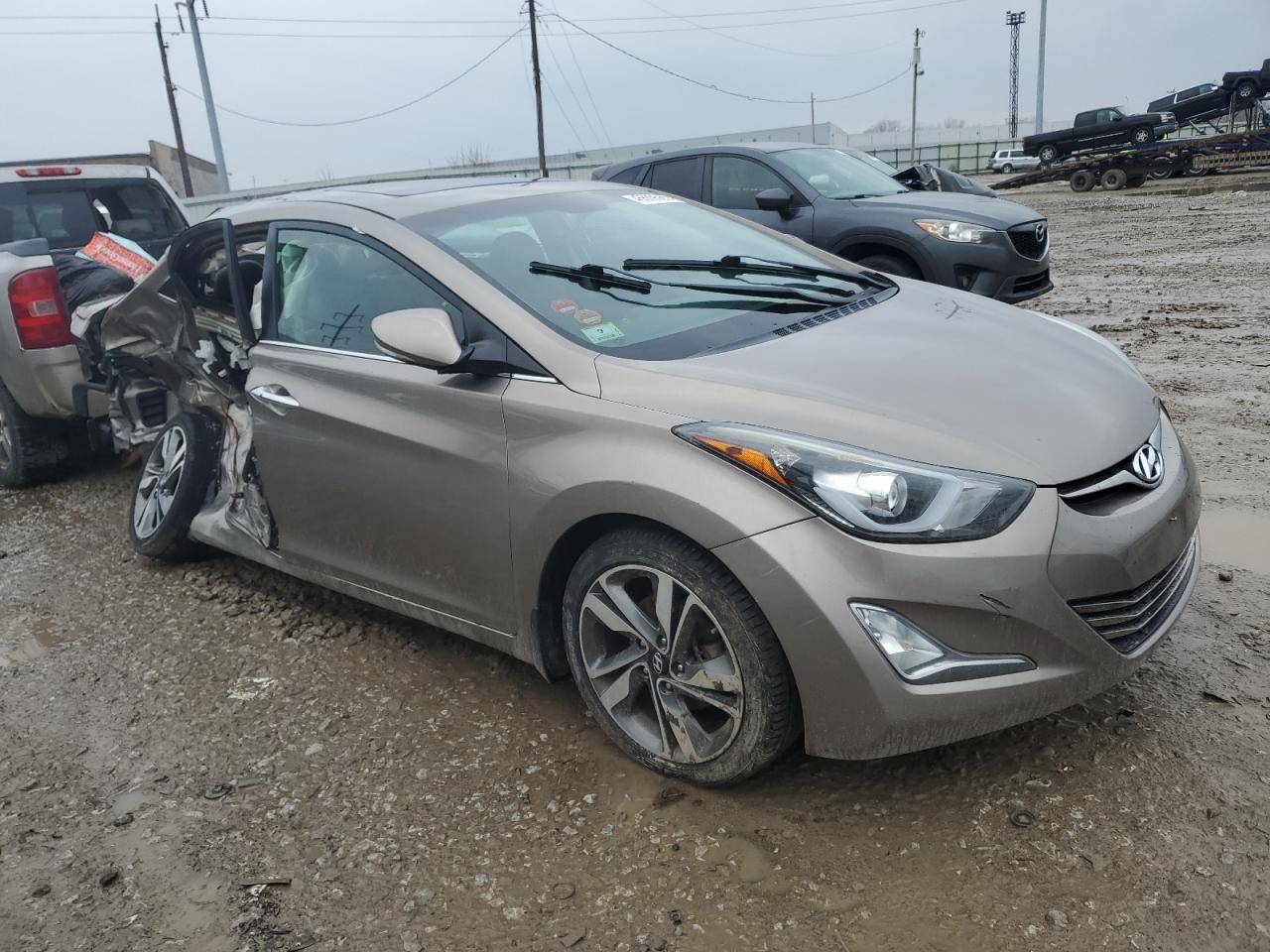 2015 Hyundai Elantra - Image 4