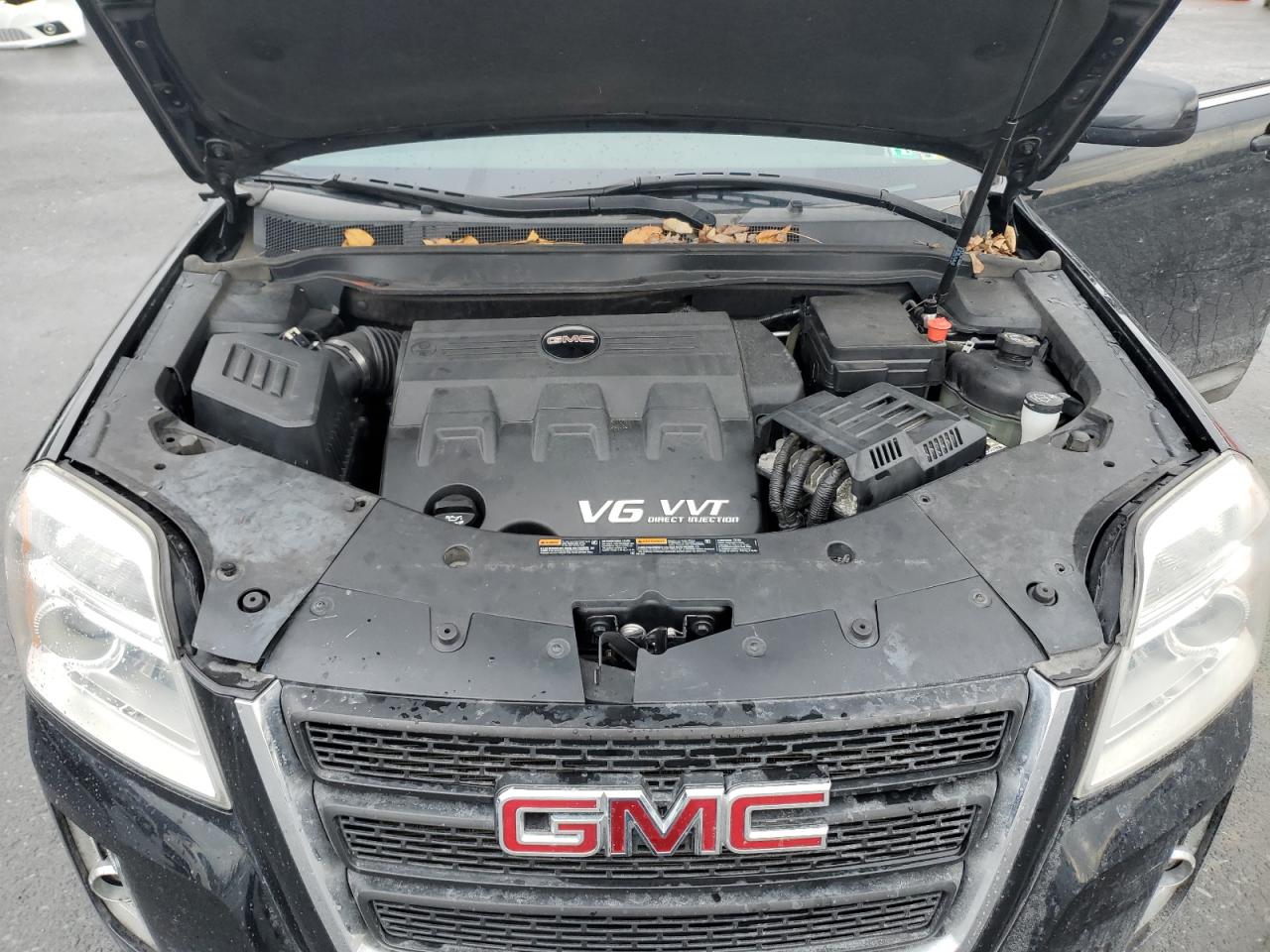 2010 GMC Terrain - Image 12