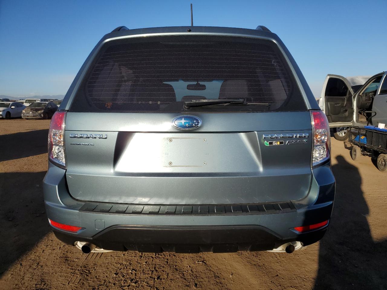2010 Subaru Forester - Image 6