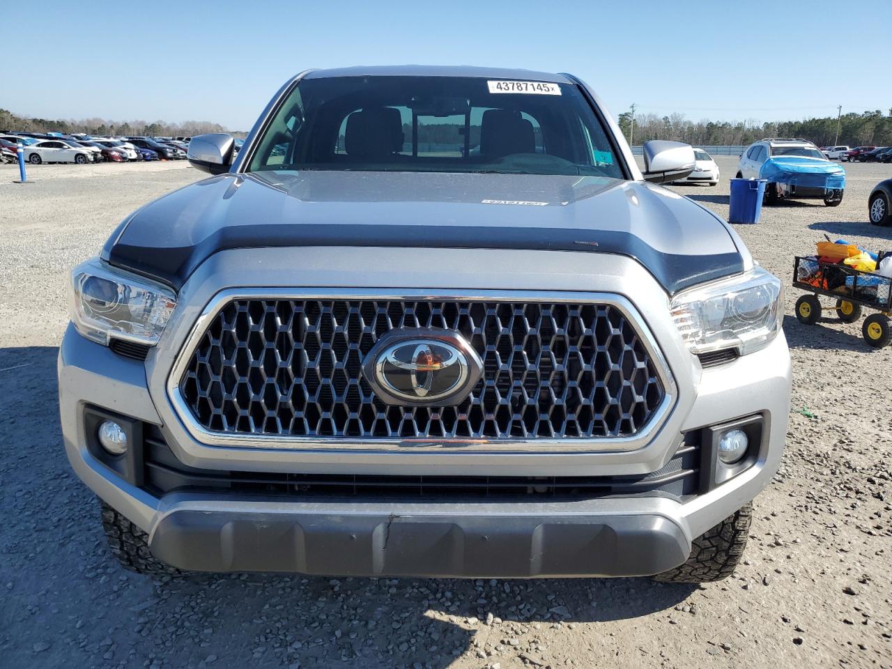 2019 Toyota Tacoma - Image 5