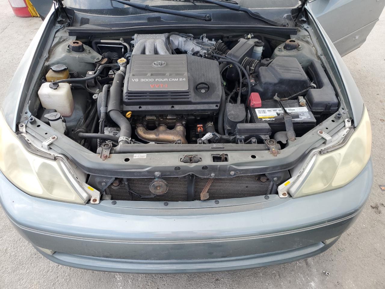 2004 Toyota Avalon - Image 11