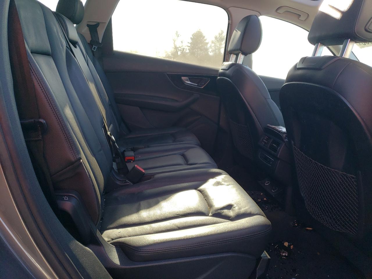 2017 Audi Q7 - Image 11
