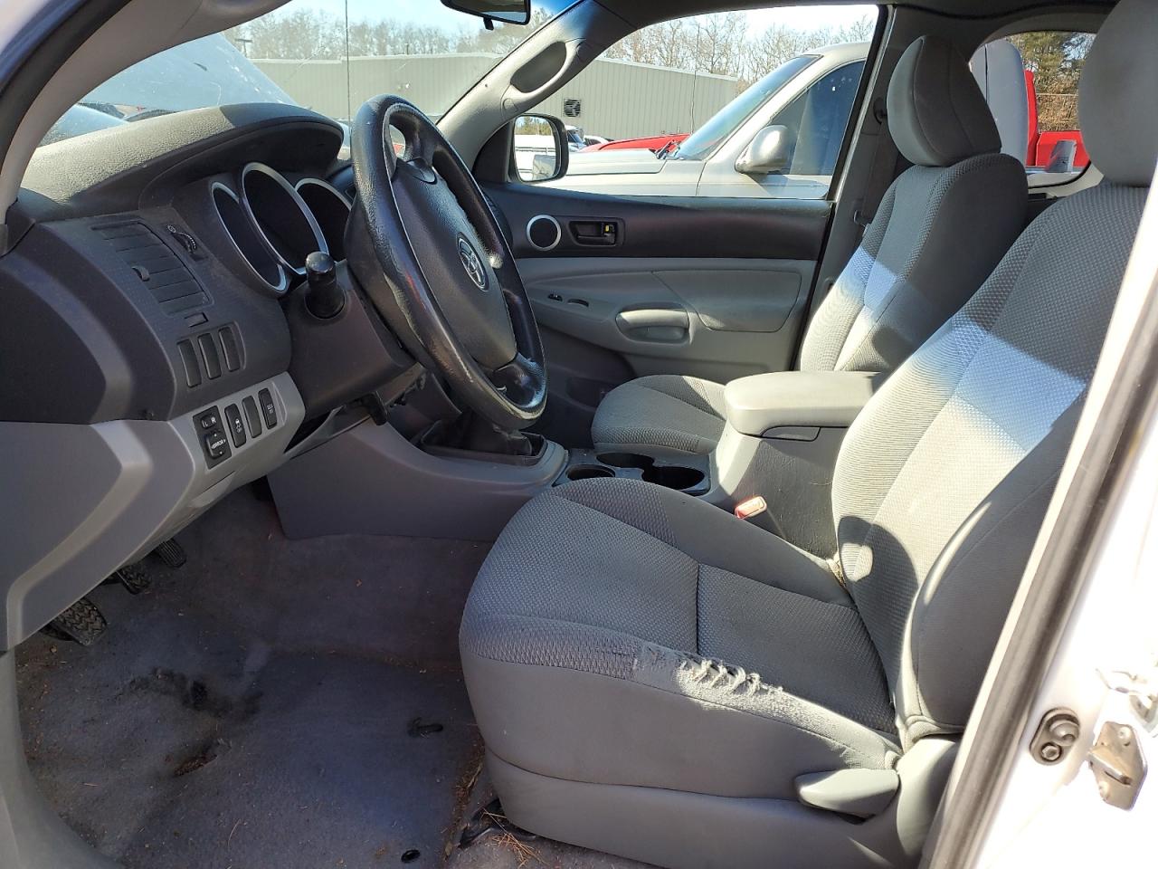 2009 Toyota Tacoma - Image 7