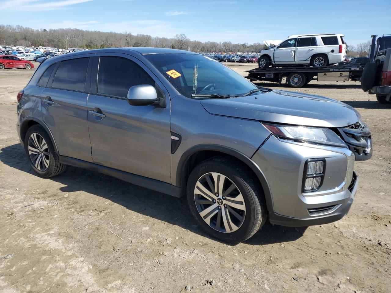 2020 Mitsubishi Outlander - Image 4