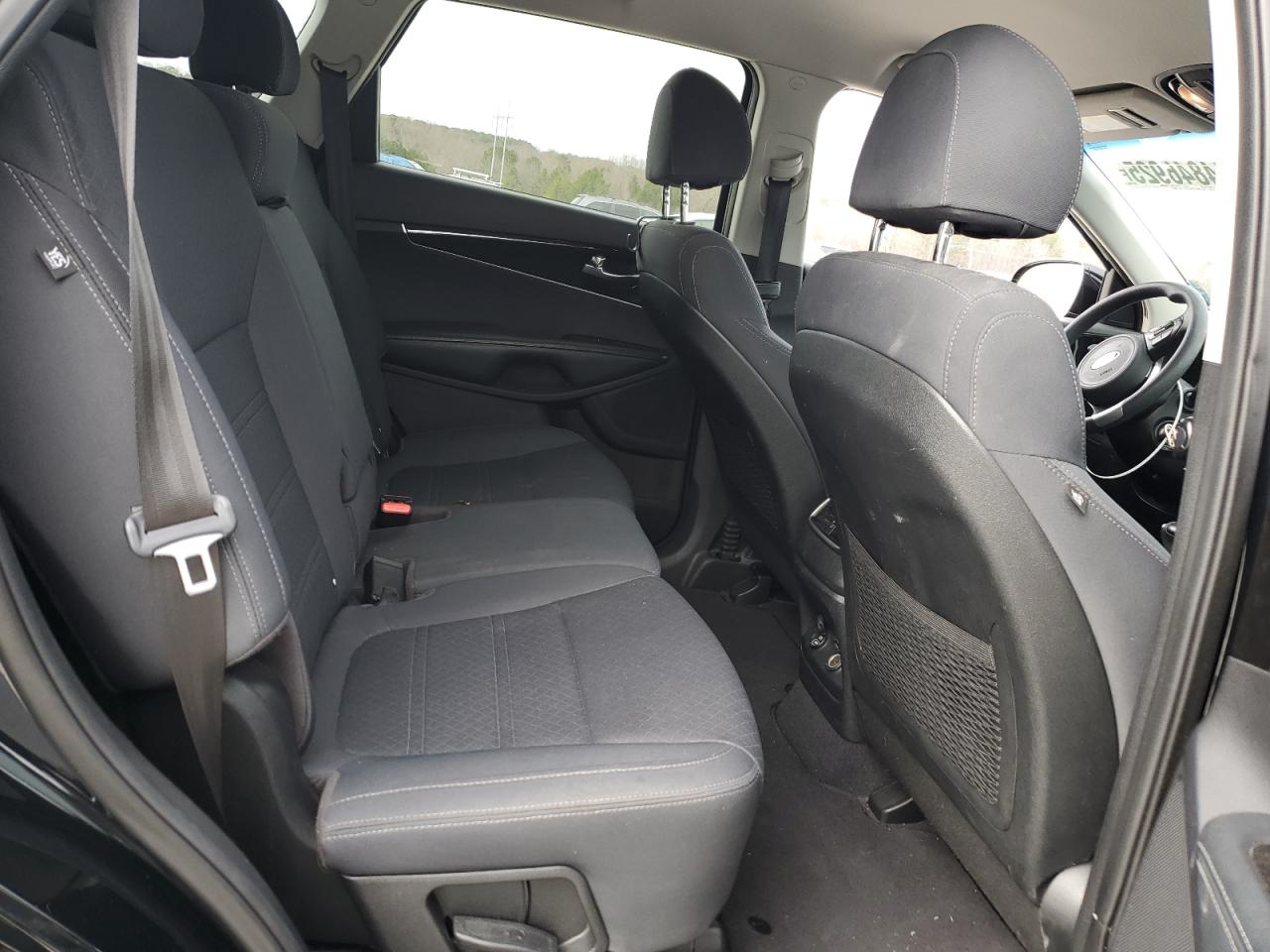 2018 Kia Sorento - Image 12