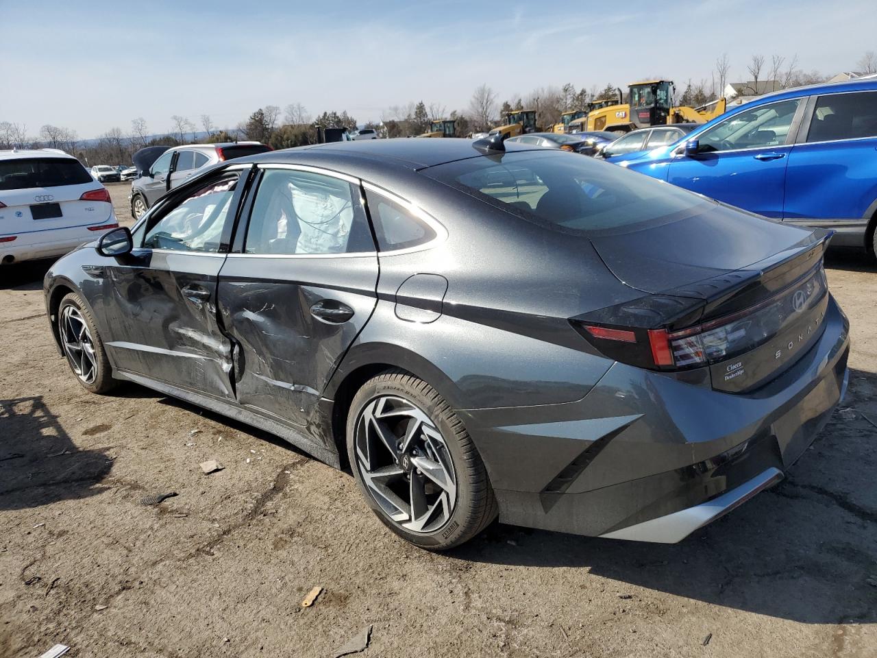 2024 Hyundai Sonata - Image 2