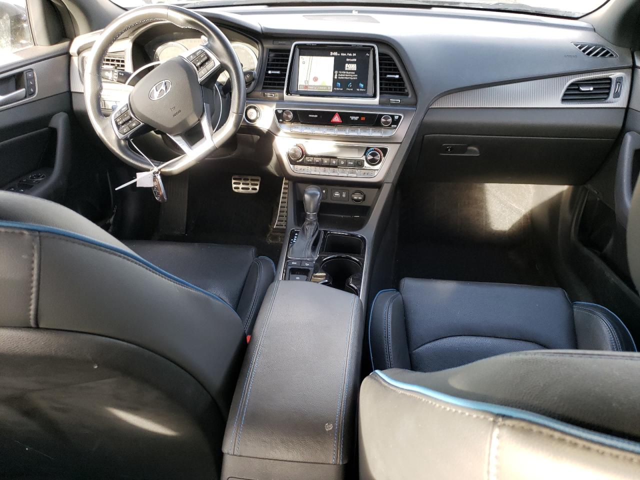 2018 Hyundai Sonata - Image 8