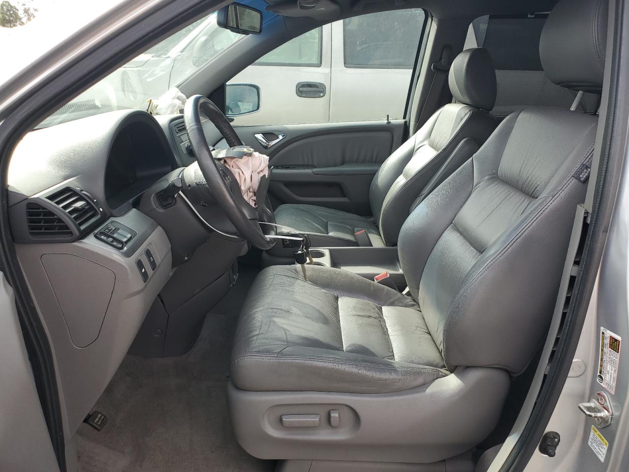 2010 Honda Odyssey - Image 7