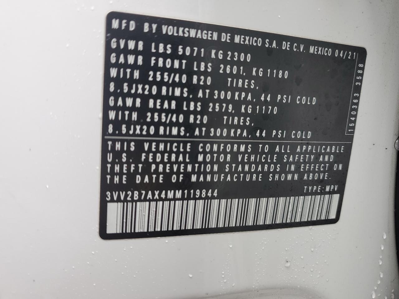2021 Volkswagen Tiguan - Image 14