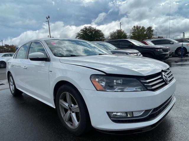 2015 Volkswagen Passat S