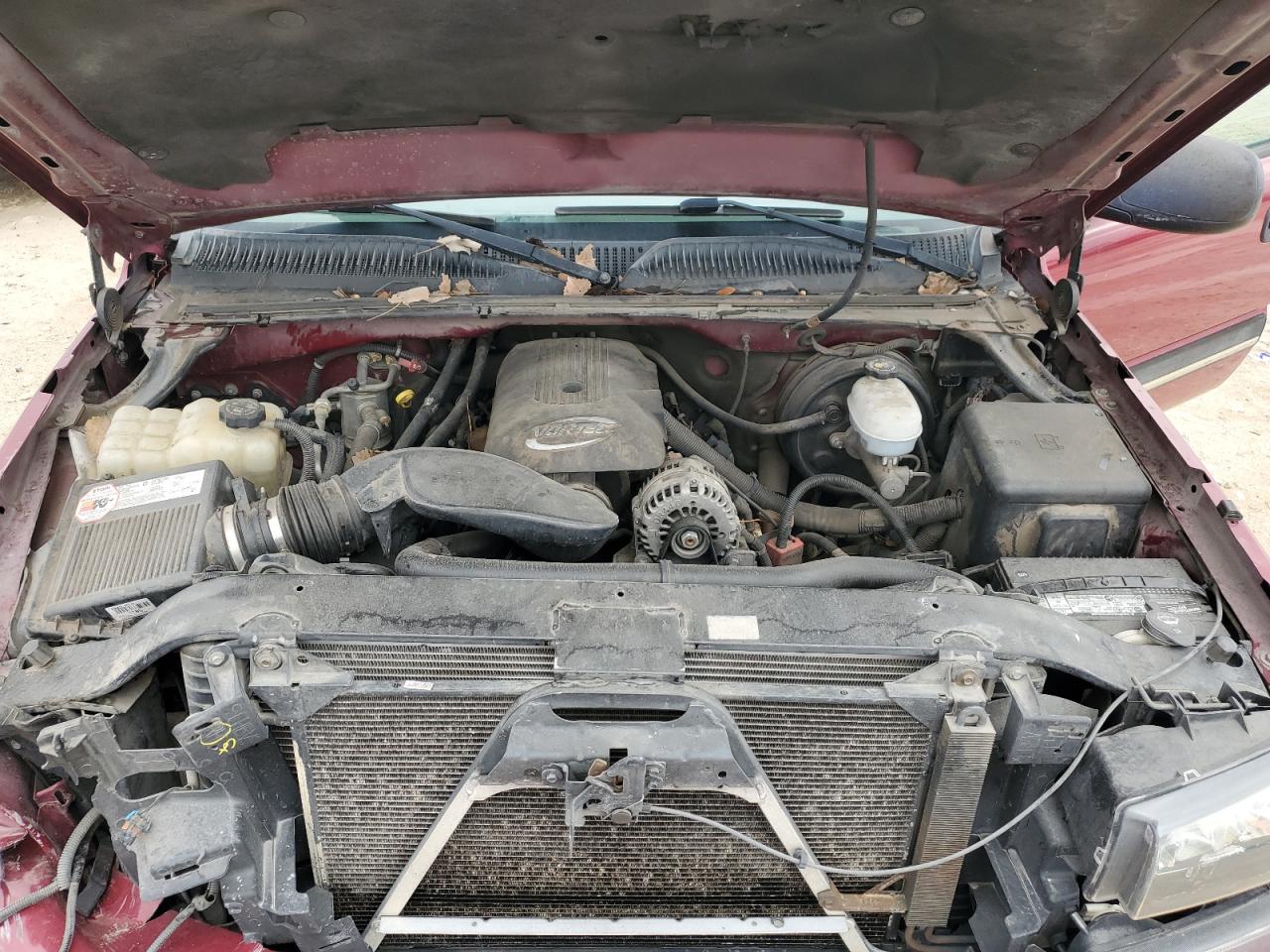 2006 Chevrolet Silverado - Image 11