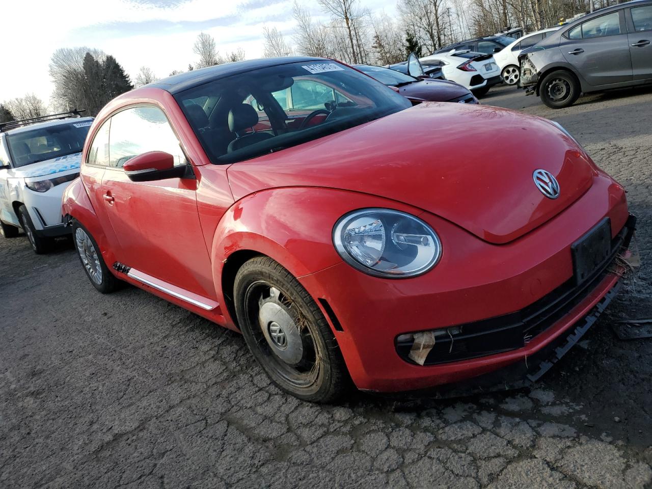 2013 Volkswagen Beetle - Image 4