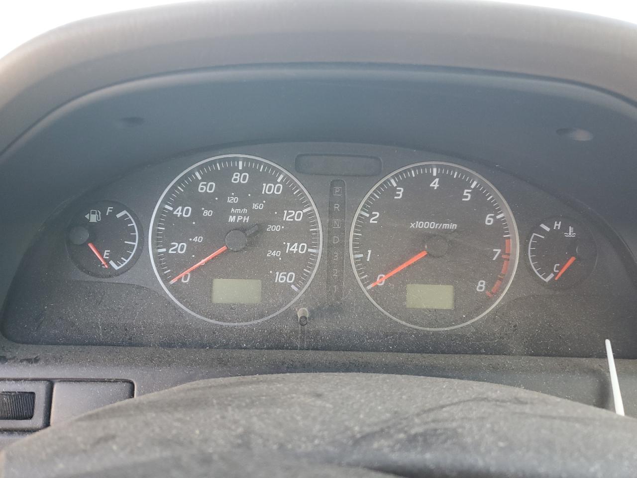 2002 Nissan Maxima - Image 9