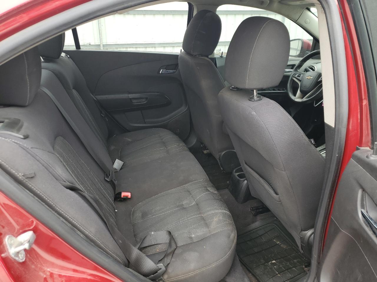 2012 Chevrolet Sonic - Image 10