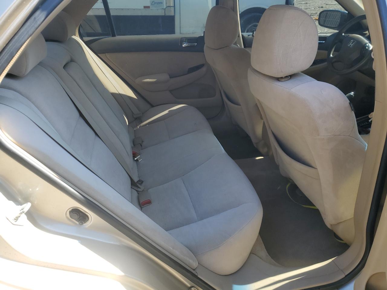 2007 Honda Accord - Image 10