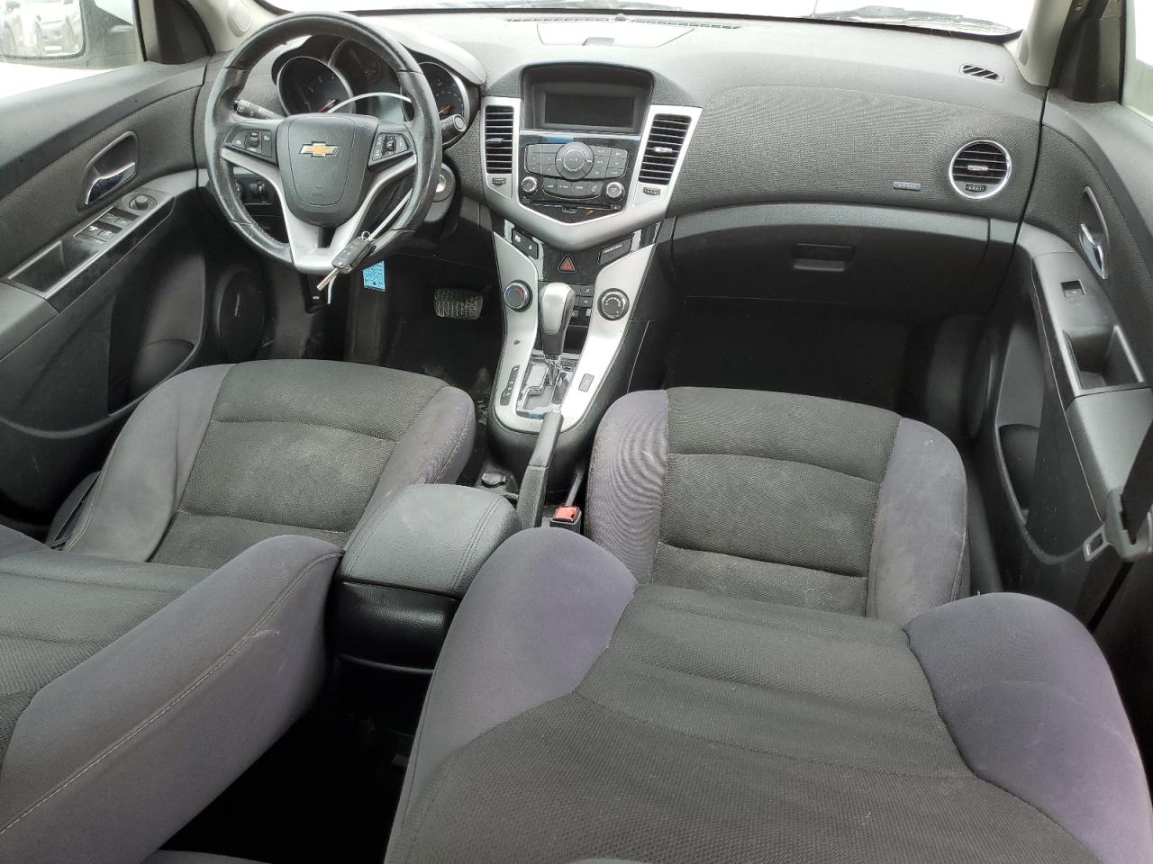 2013 Chevrolet Cruze - Image 8