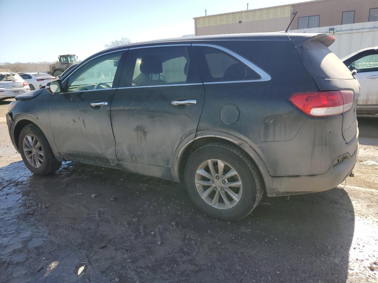2016 Kia Sorento - Image 2
