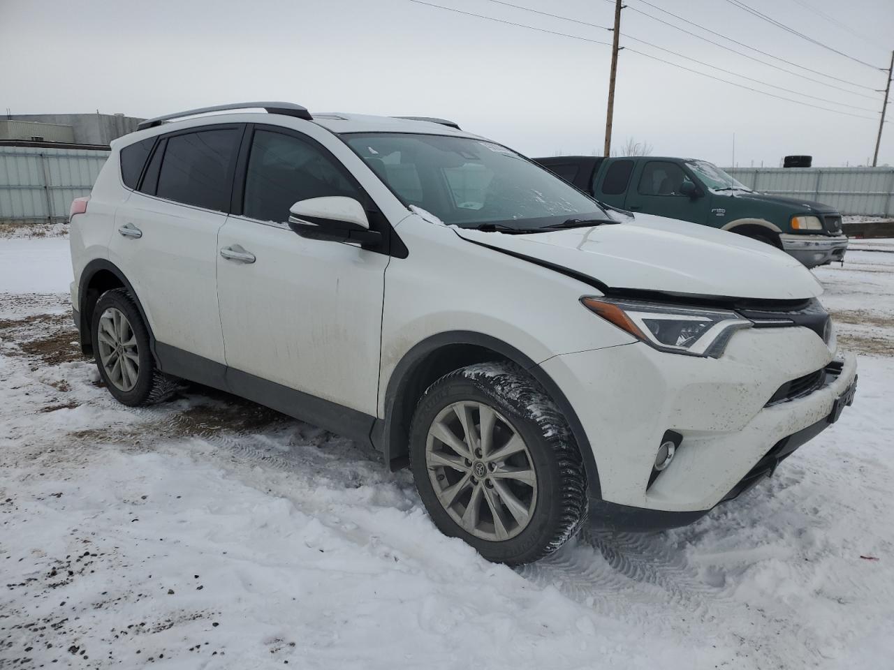 2018 Toyota RAV 4 - Image 4