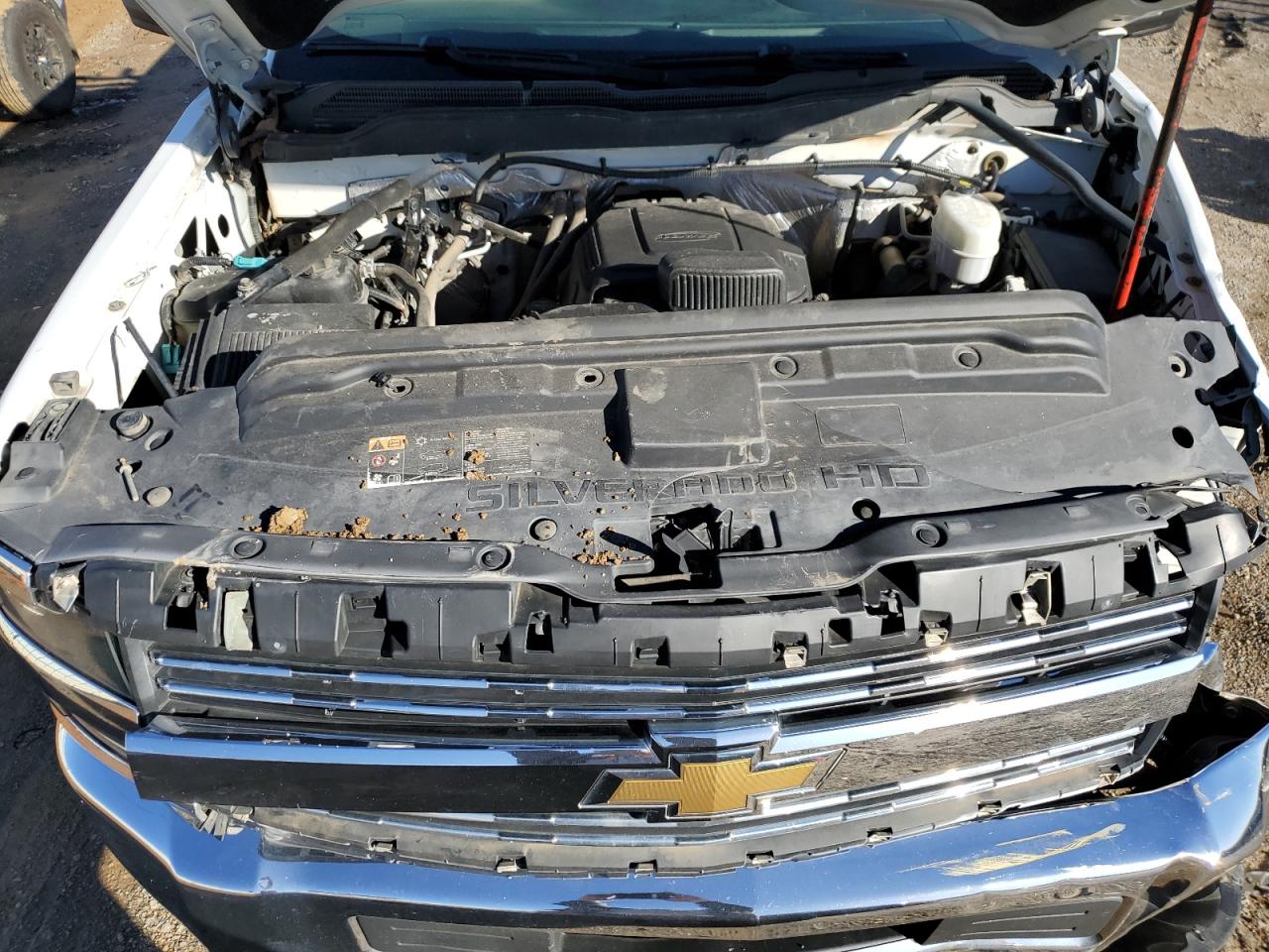 2017 Chevrolet Silverado - Image 12