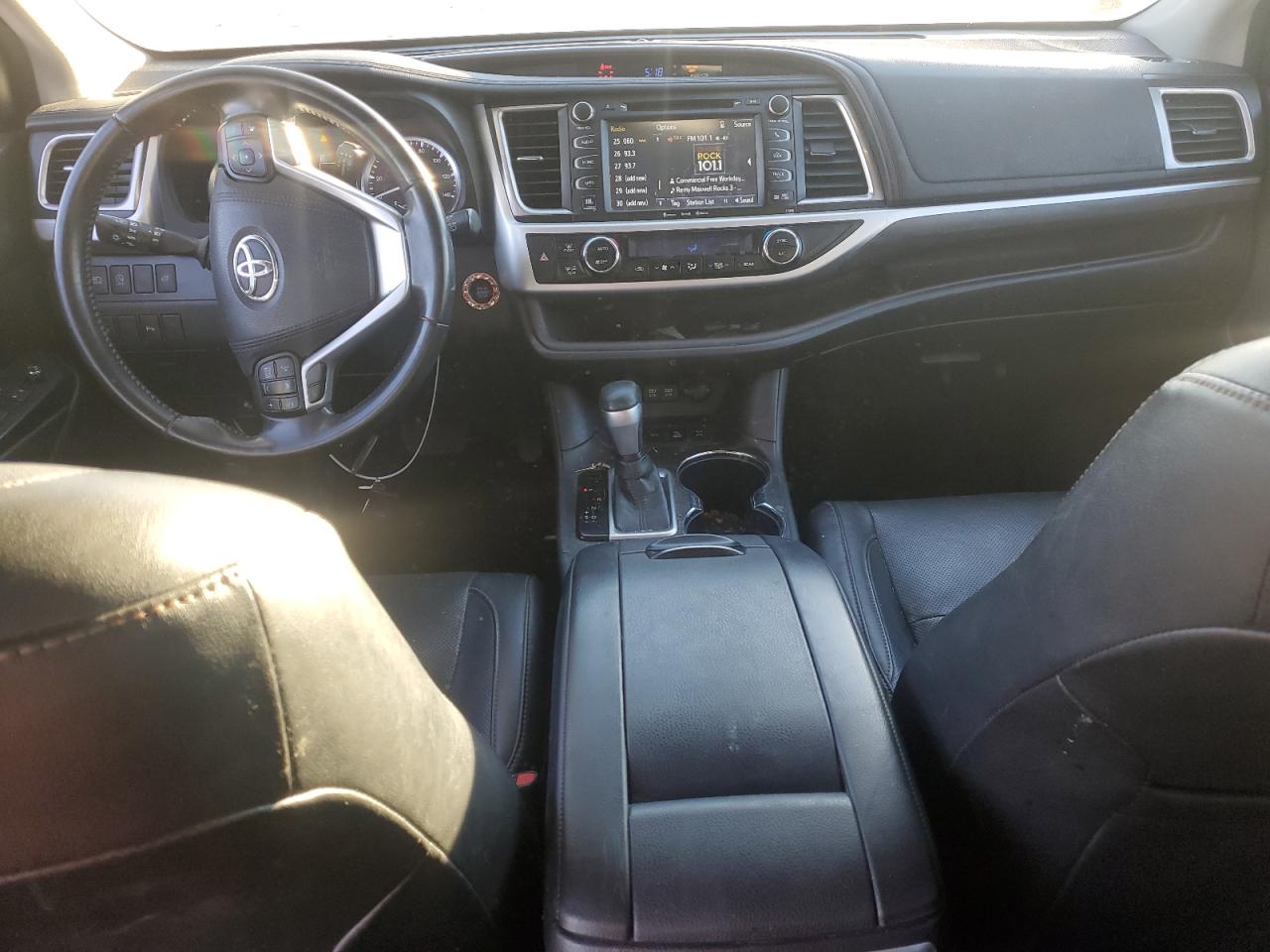 2018 Toyota Highlander - Image 8