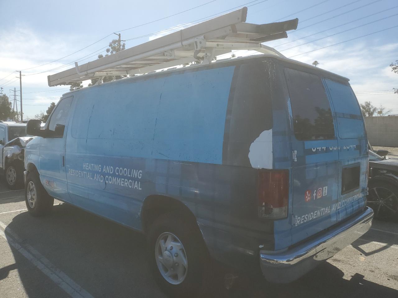 2012 Ford Econoline - Image 2