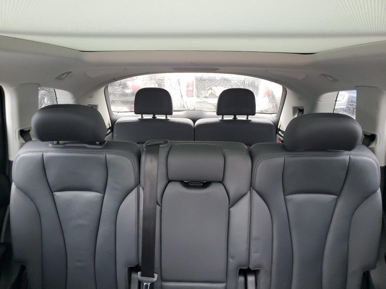 2020 Audi Q7 - Image 10
