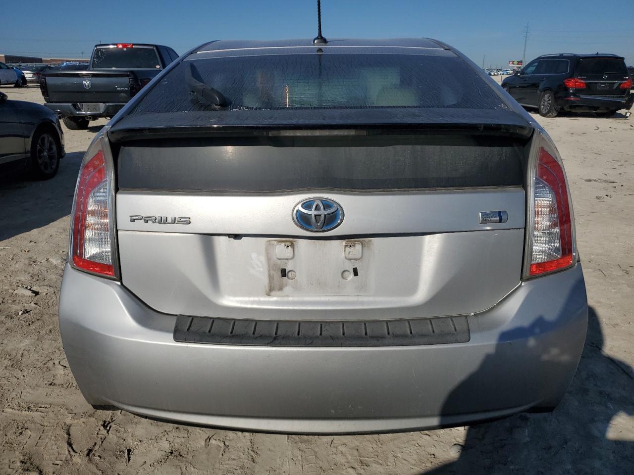 2012 Toyota Prius - Image 6