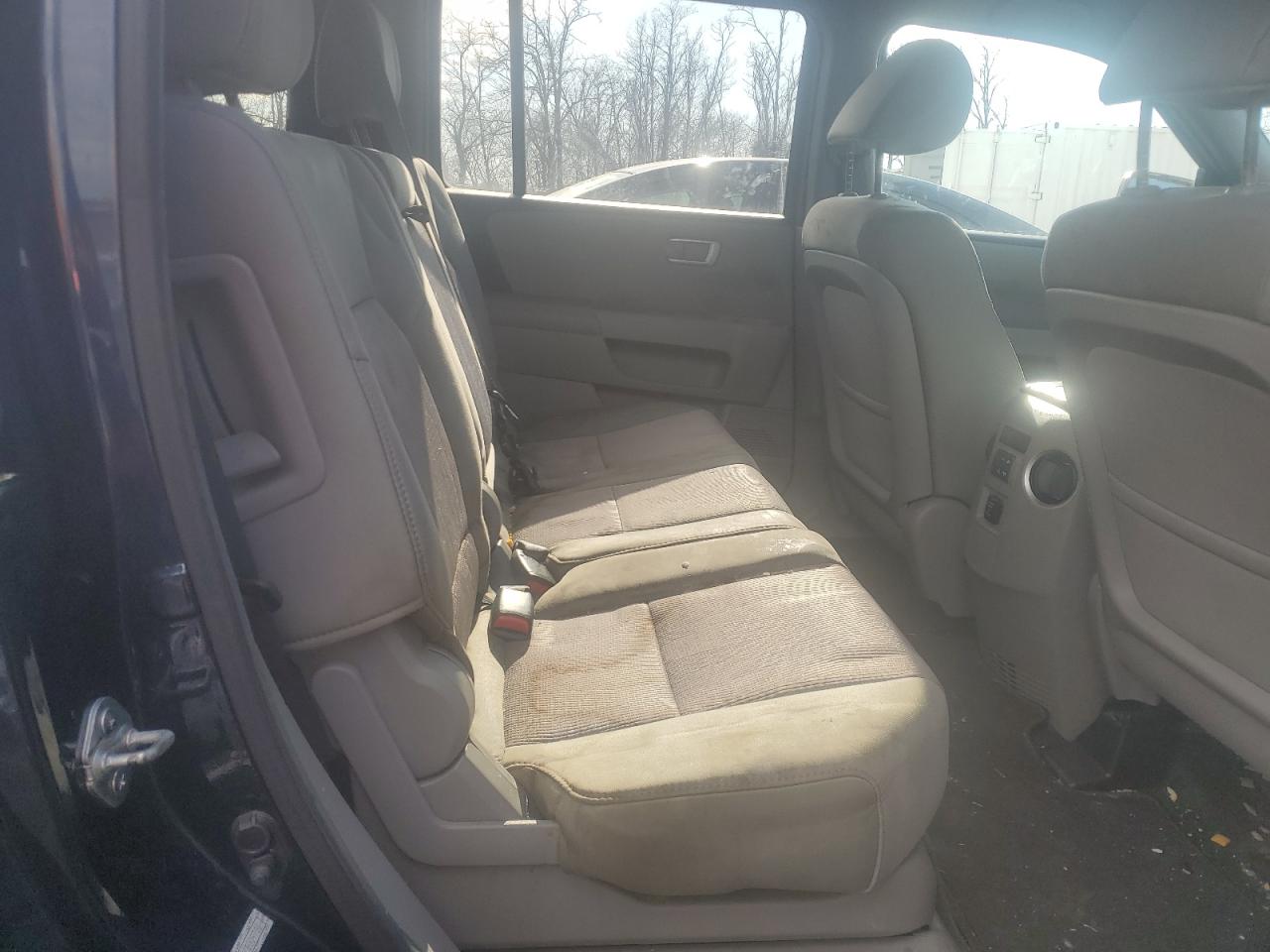 2012 Honda Pilot - Image 11