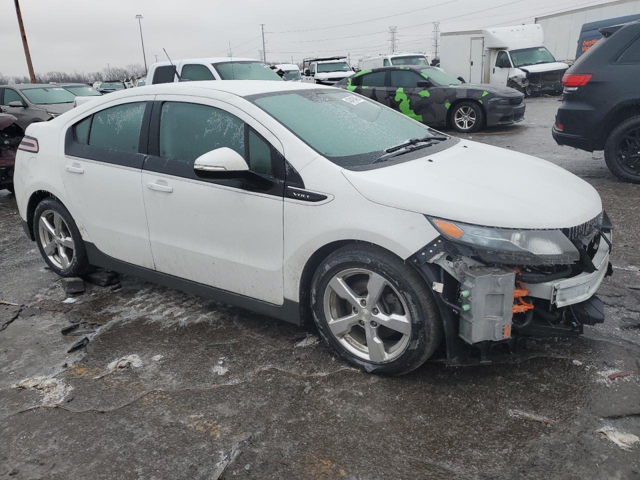2013 Chevrolet Volt - Image 4