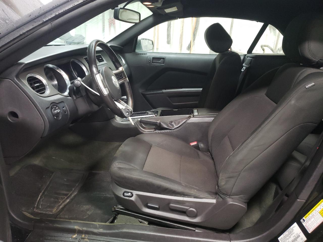 2014 Ford Mustang - Image 7